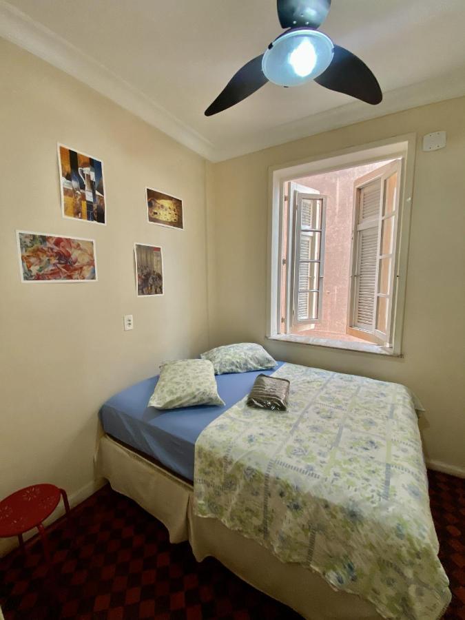 Rio Guesthouse - Um Quarteirao Da Praia De Copacabana Rio de Janeiro Esterno foto