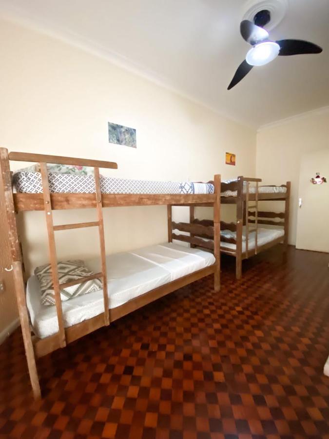 Rio Guesthouse - Um Quarteirao Da Praia De Copacabana Rio de Janeiro Esterno foto