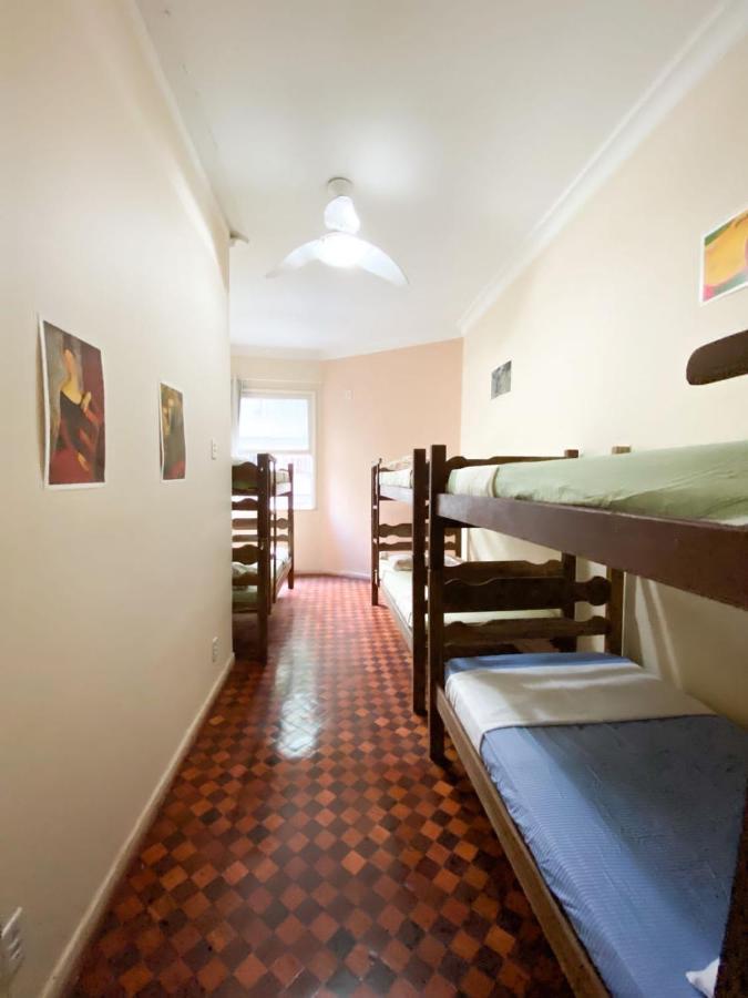 Rio Guesthouse - Um Quarteirao Da Praia De Copacabana Rio de Janeiro Esterno foto