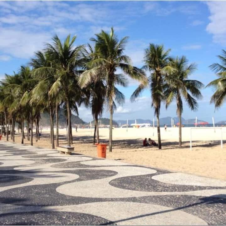 Rio Guesthouse - Um Quarteirao Da Praia De Copacabana Rio de Janeiro Esterno foto