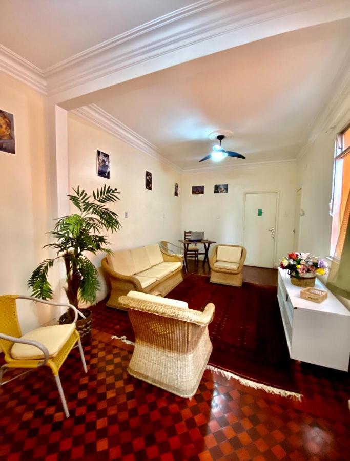Rio Guesthouse - Um Quarteirao Da Praia De Copacabana Rio de Janeiro Esterno foto