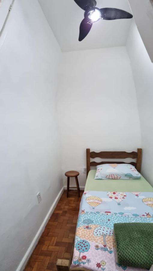 Rio Guesthouse - Um Quarteirao Da Praia De Copacabana Rio de Janeiro Esterno foto